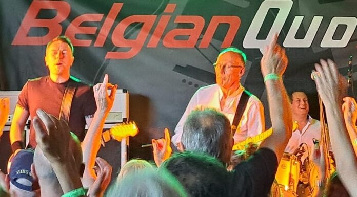 Benefizkonzert der „Belgian Quo Band“ wird den Besuchern noch lange in Erinnerung bleiben