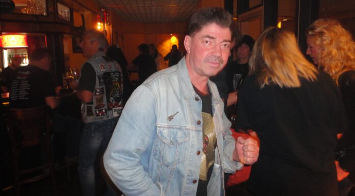 Unfassbar! Langjähriger Quo-Fan Uwe Stocks plötzlich verstorben!