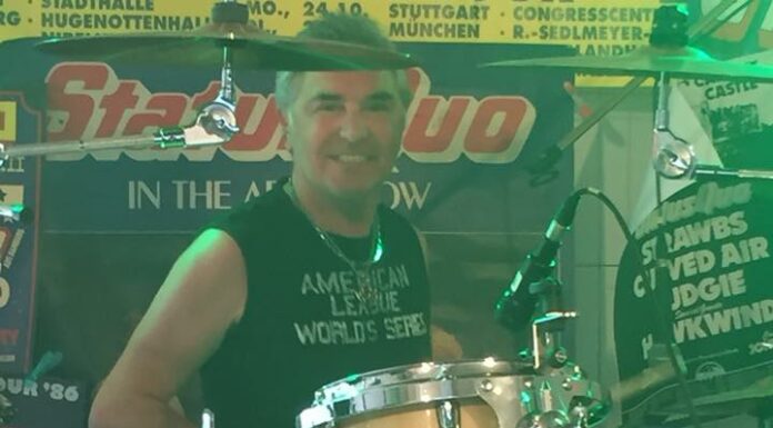 HISTORY X-Drummer Rudi Simons fiebert dem 20-jährigen Bandjubiläum entgegen